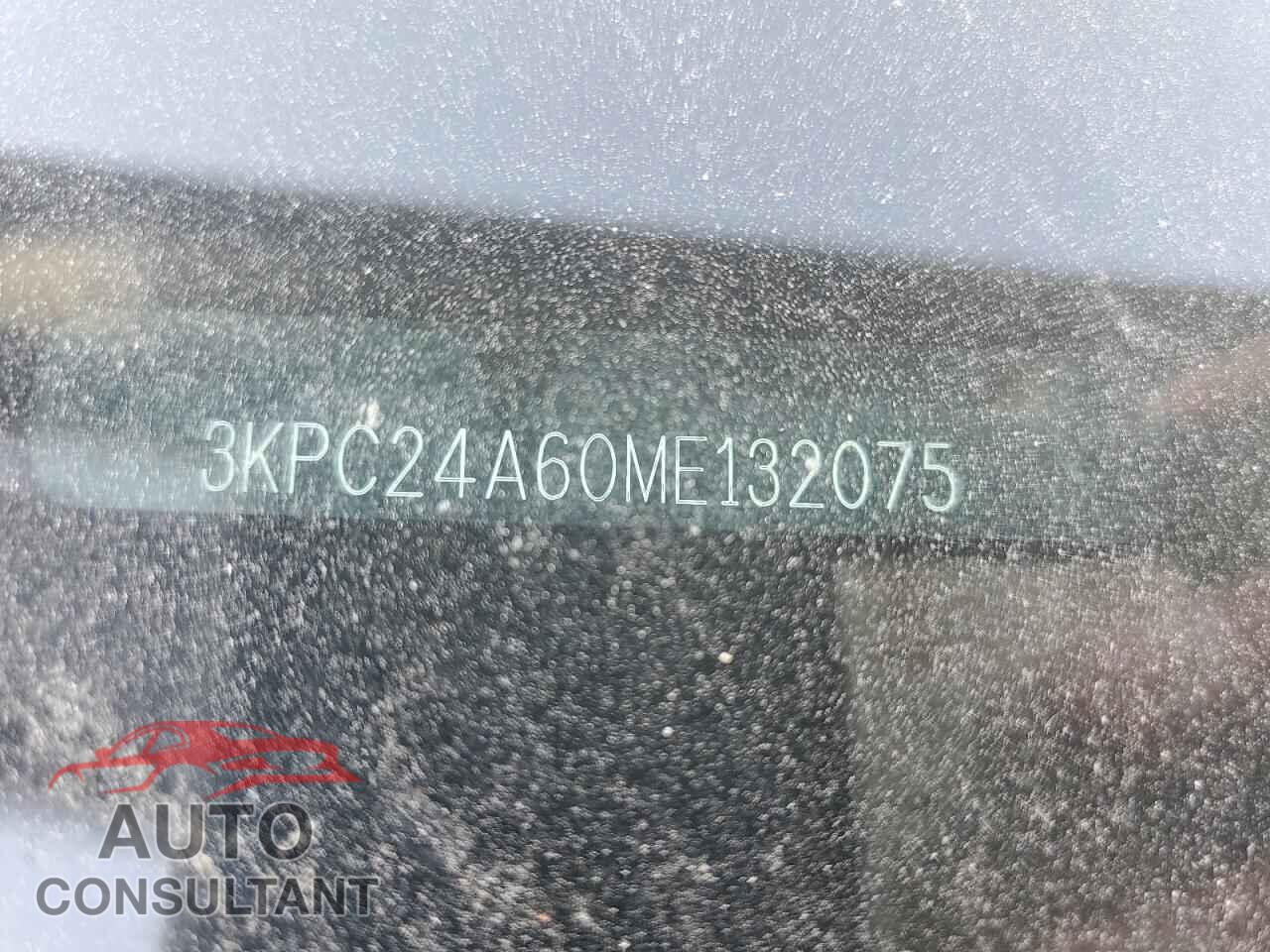 HYUNDAI ACCENT 2021 - 3KPC24A60ME132075