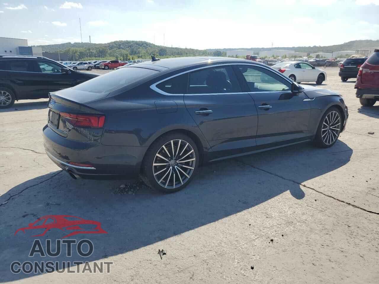 AUDI A5 2018 - WAUCNCF52JA034100