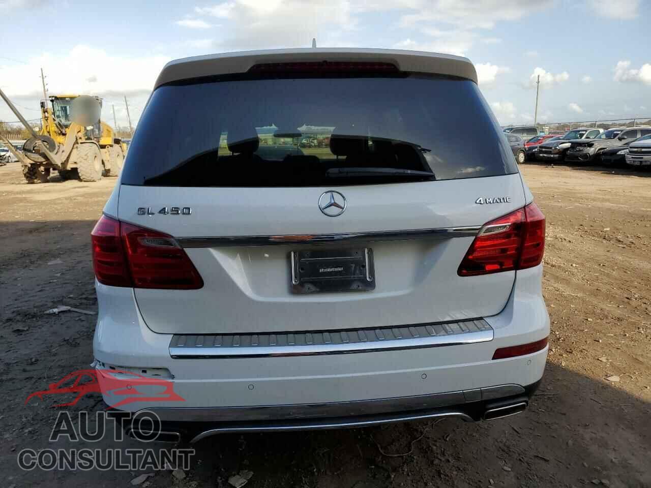 MERCEDES-BENZ GL-CLASS 2015 - 4JGDF6EE9FA502012