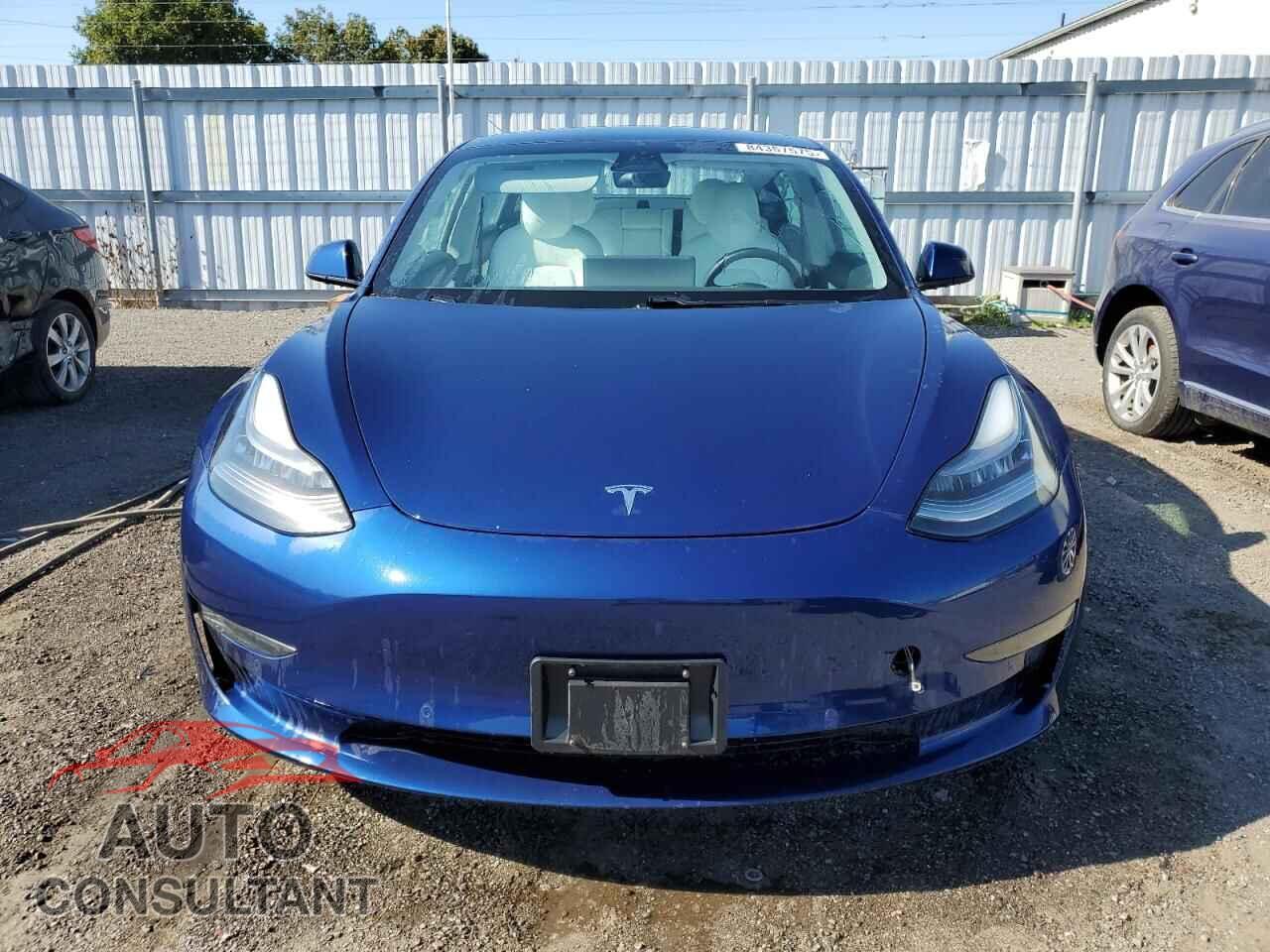 TESLA MODEL 3 2021 - 5YJ3E1EA2MF856896