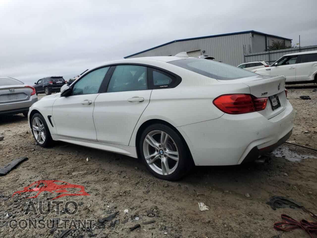BMW 4 SERIES 2015 - WBA4A7C51FD413686