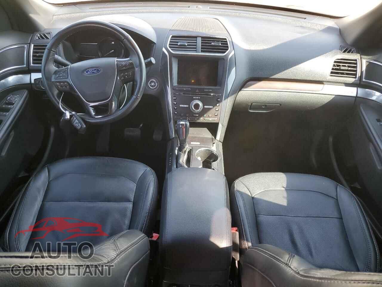 FORD EXPLORER 2018 - 1FM5K8FH7JGB39204