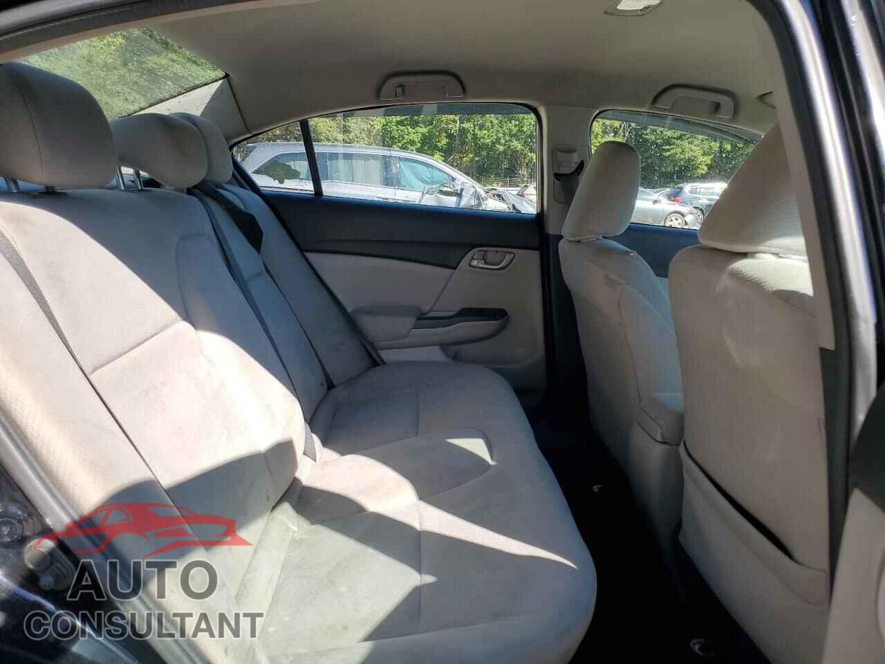 HONDA CIVIC 2013 - 19XFB2E55DE010203