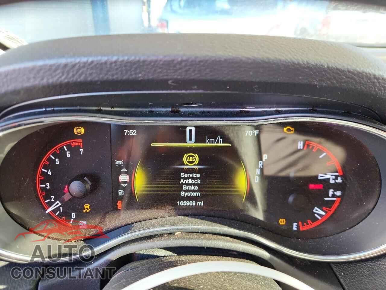DODGE DURANGO 2018 - 1C4RDHAG0JC142273