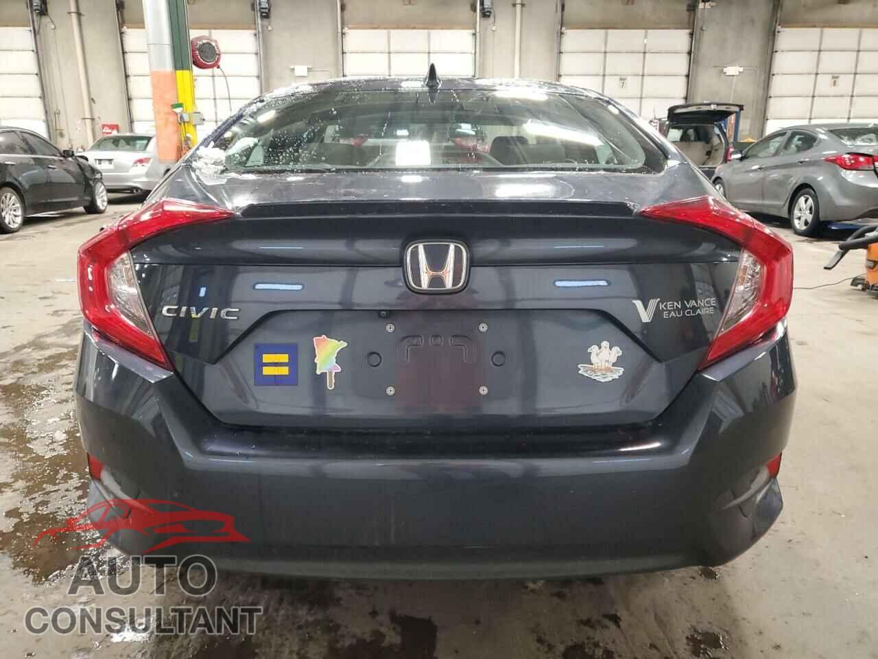 HONDA CIVIC 2017 - 19XFC1E34HE028302