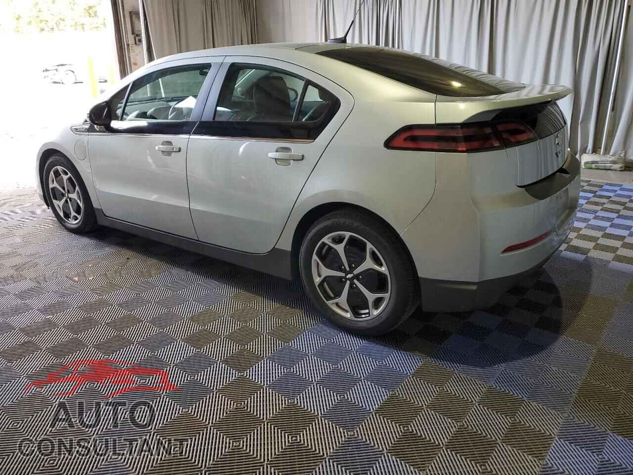 CHEVROLET VOLT 2013 - 1G1RH6E40DU113887