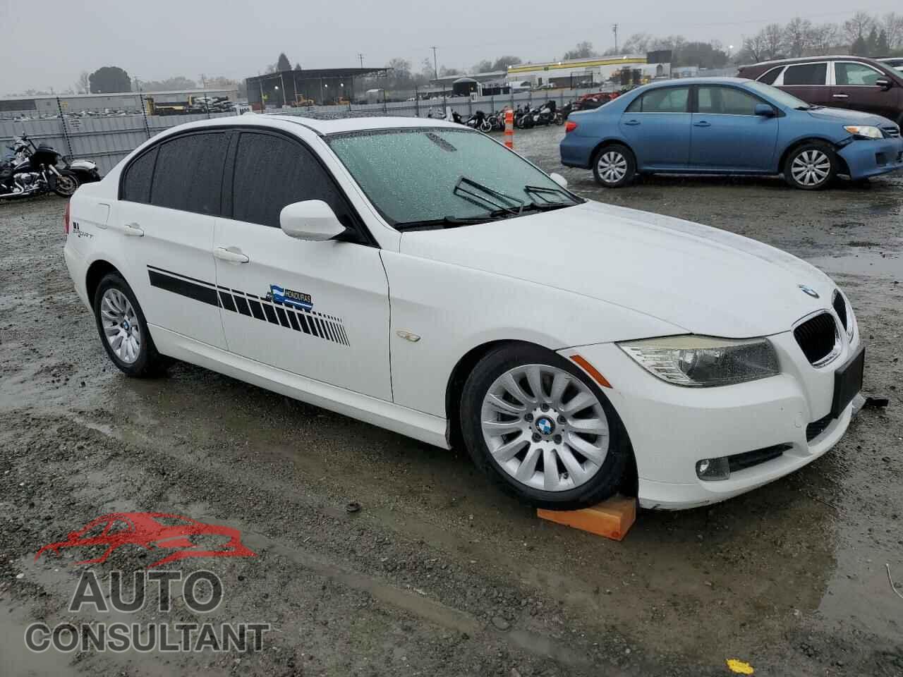 BMW 3 SERIES 2009 - WBAPH53579A438546