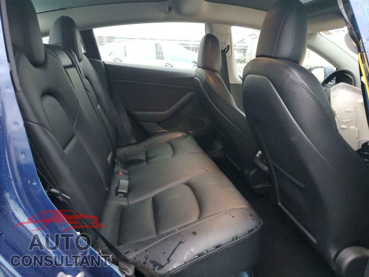 TESLA MODEL 3 2022 - 5YJ3E1EB3NF249240