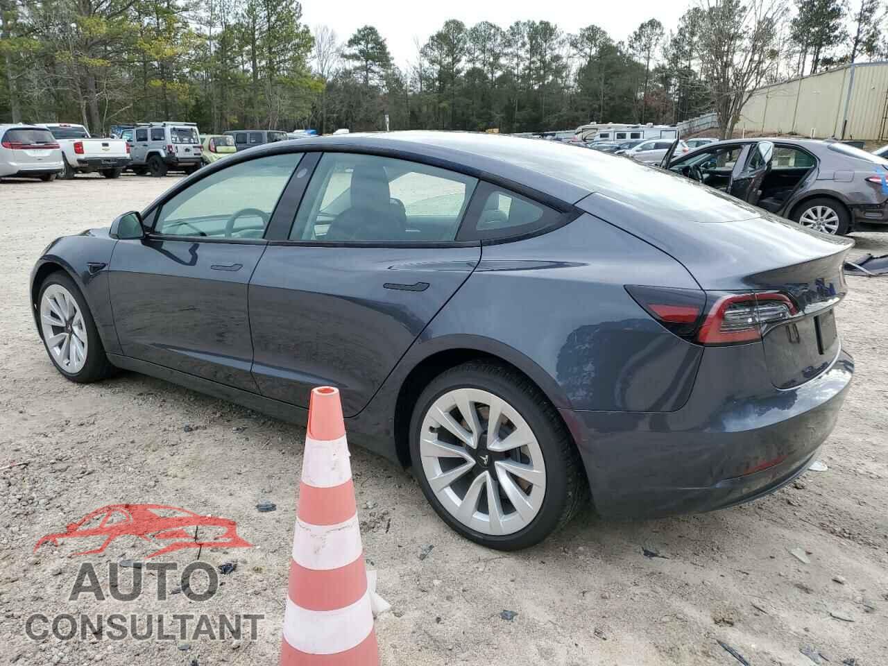 TESLA MODEL 3 2022 - 5YJ3E1EA6NF119153