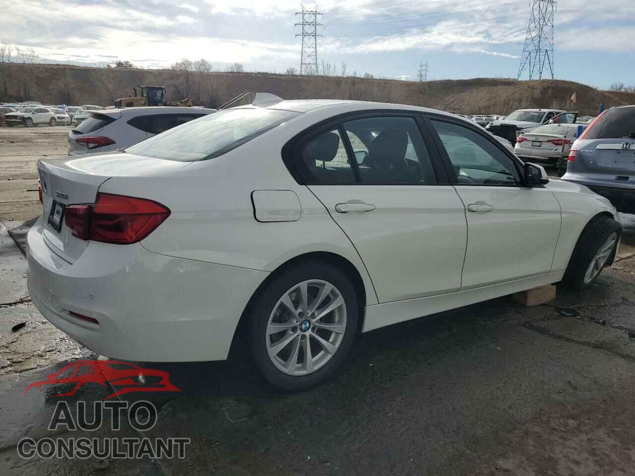 BMW 3 SERIES 2016 - WBA8E5G50GNU21715