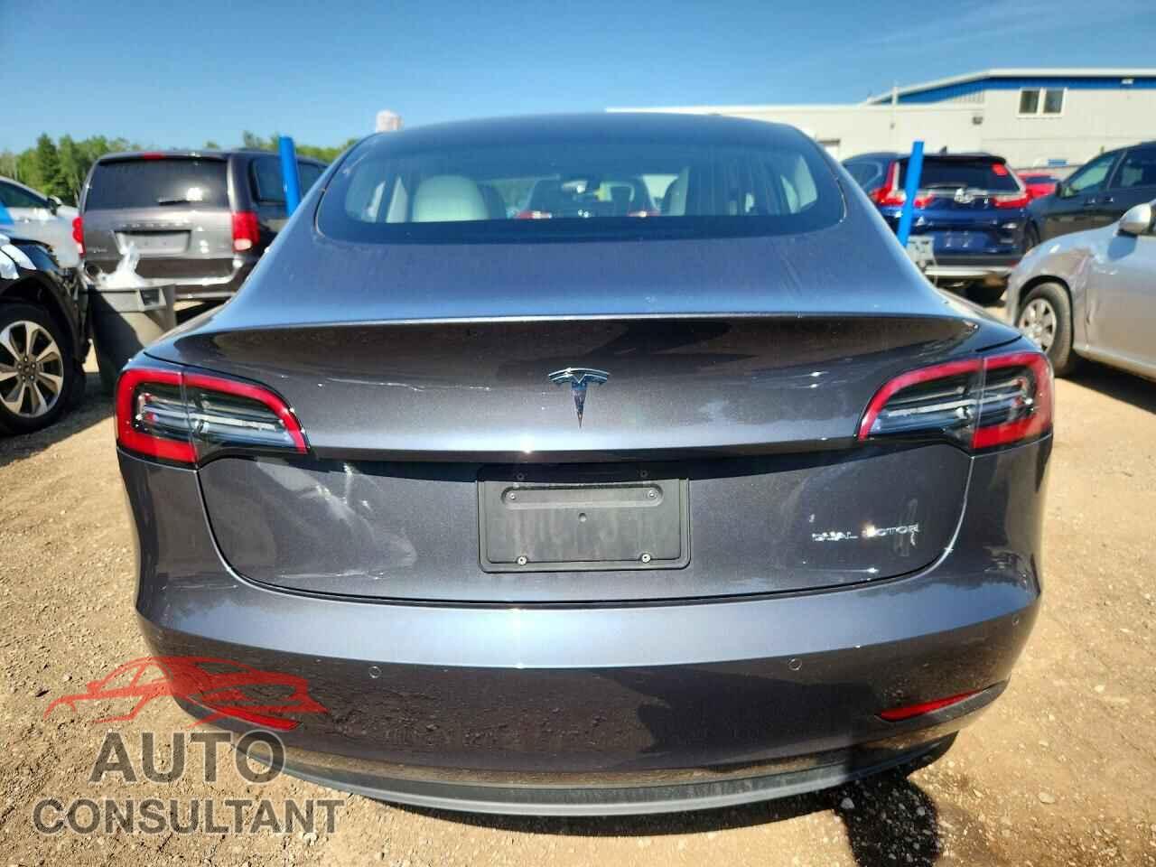TESLA MODEL 3 2019 - 5YJ3E1EB2KF407272