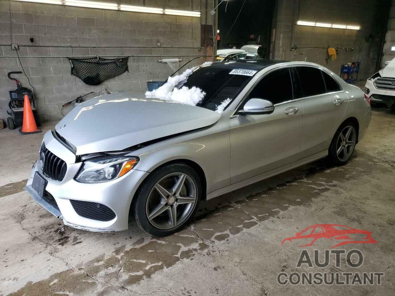 MERCEDES-BENZ C-CLASS 2016 - 55SWF4KB1GU138980