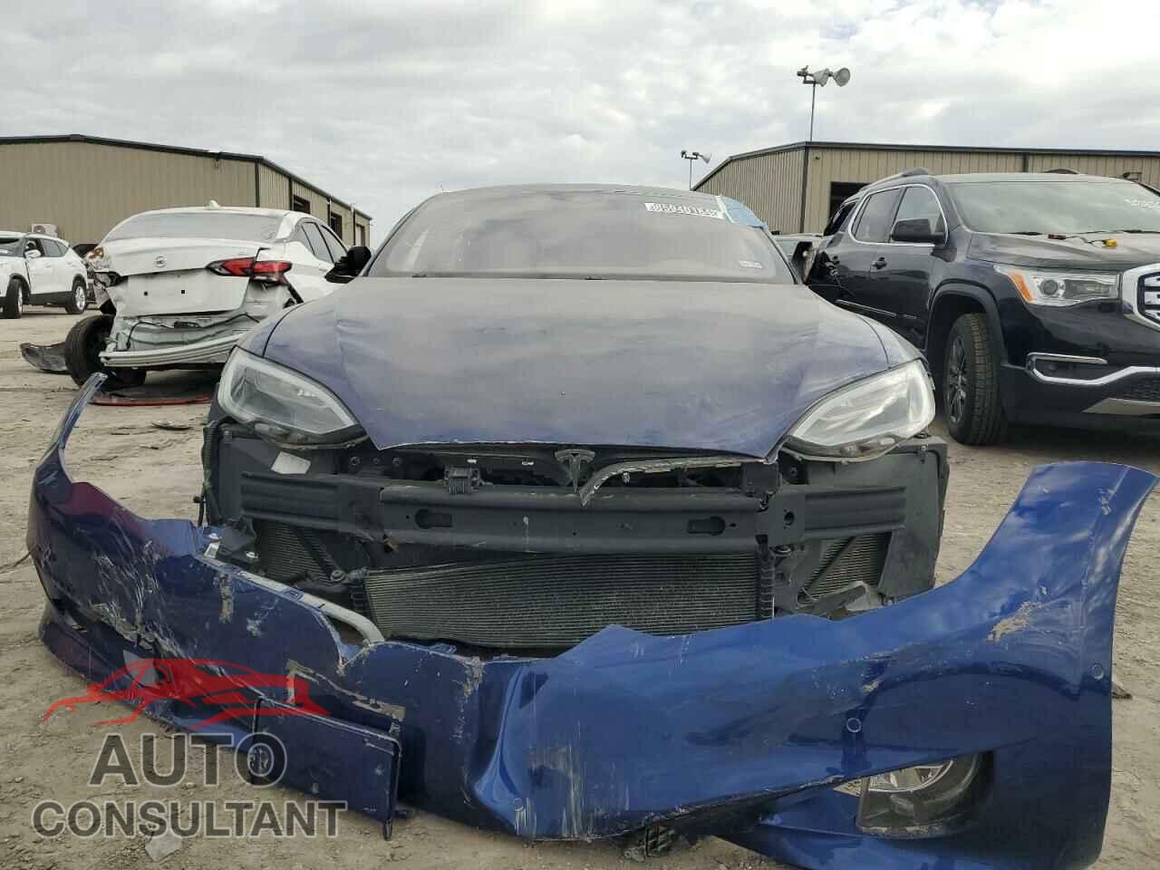 TESLA MODEL S 2016 - 5YJSA1E27GF137454