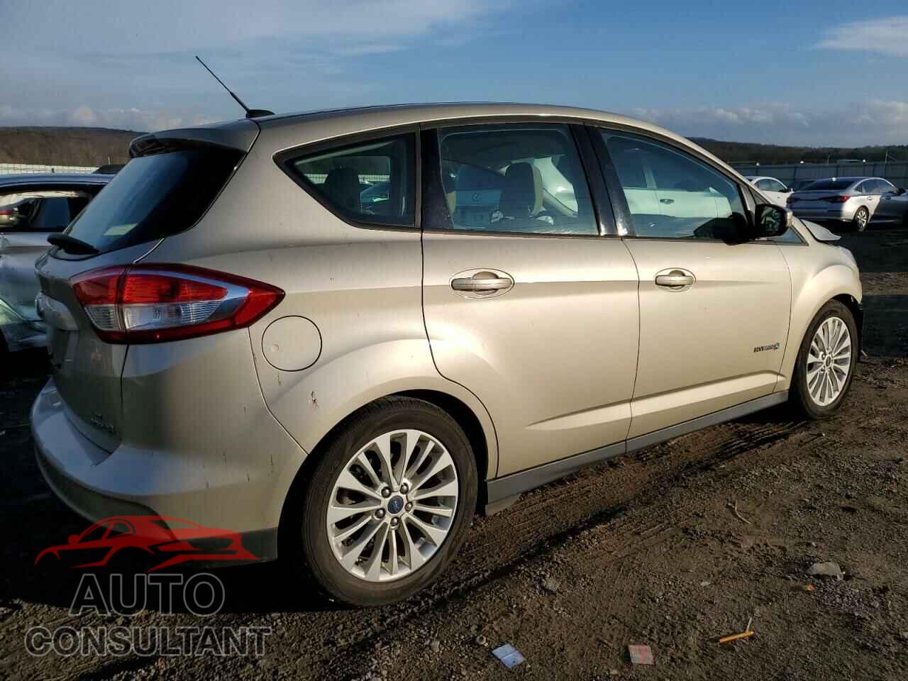 FORD CMAX 2018 - 1FADP5AU1JL101615