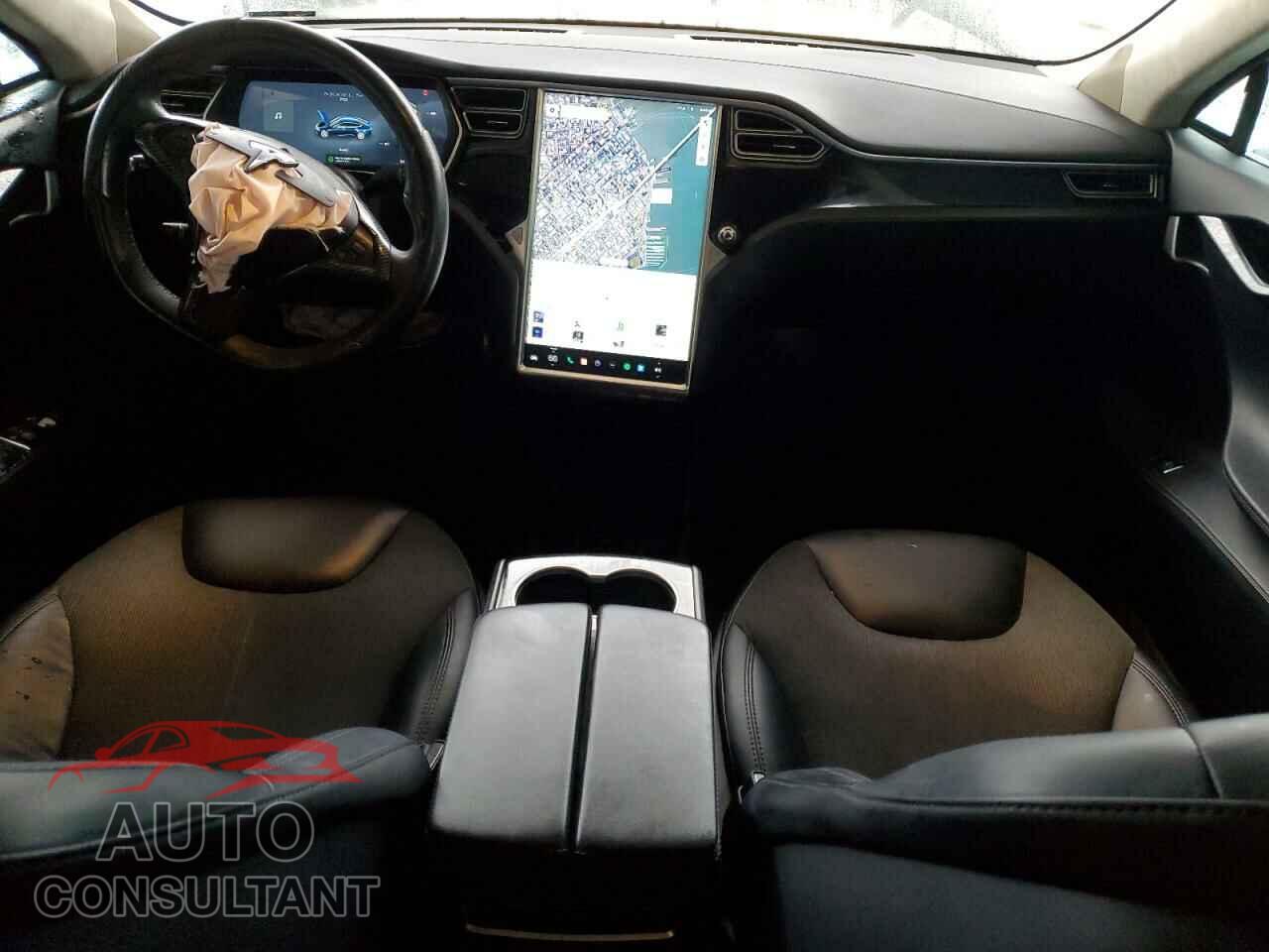 TESLA MODEL S 2015 - 5YJSA1E10FF119920