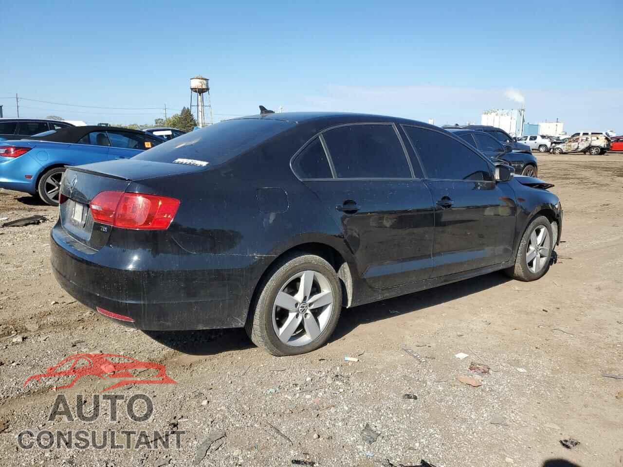 VOLKSWAGEN JETTA 2011 - 3VWLL7AJ2BM087675