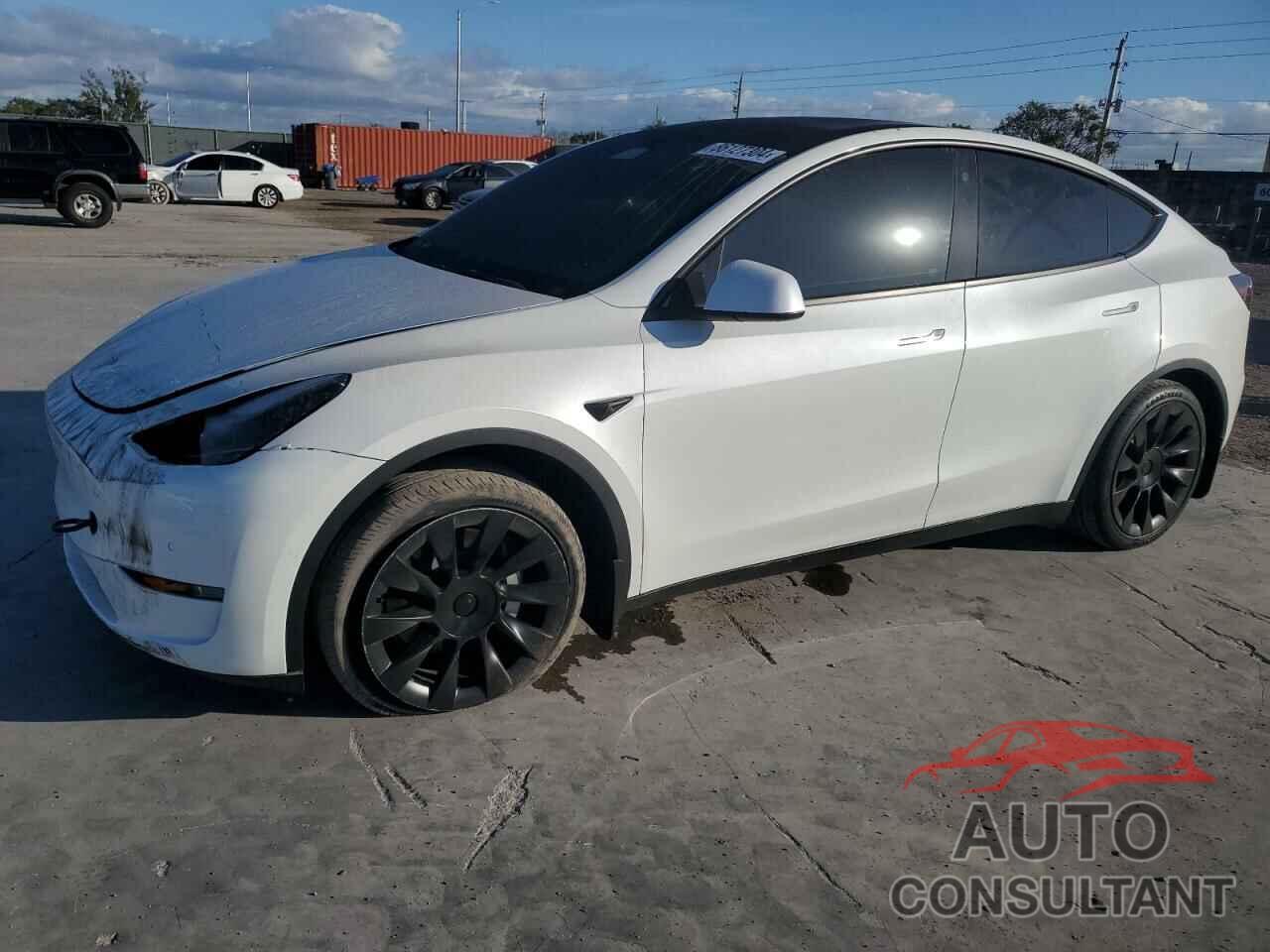 TESLA MODEL Y 2022 - 7SAYGAEE2NF548618