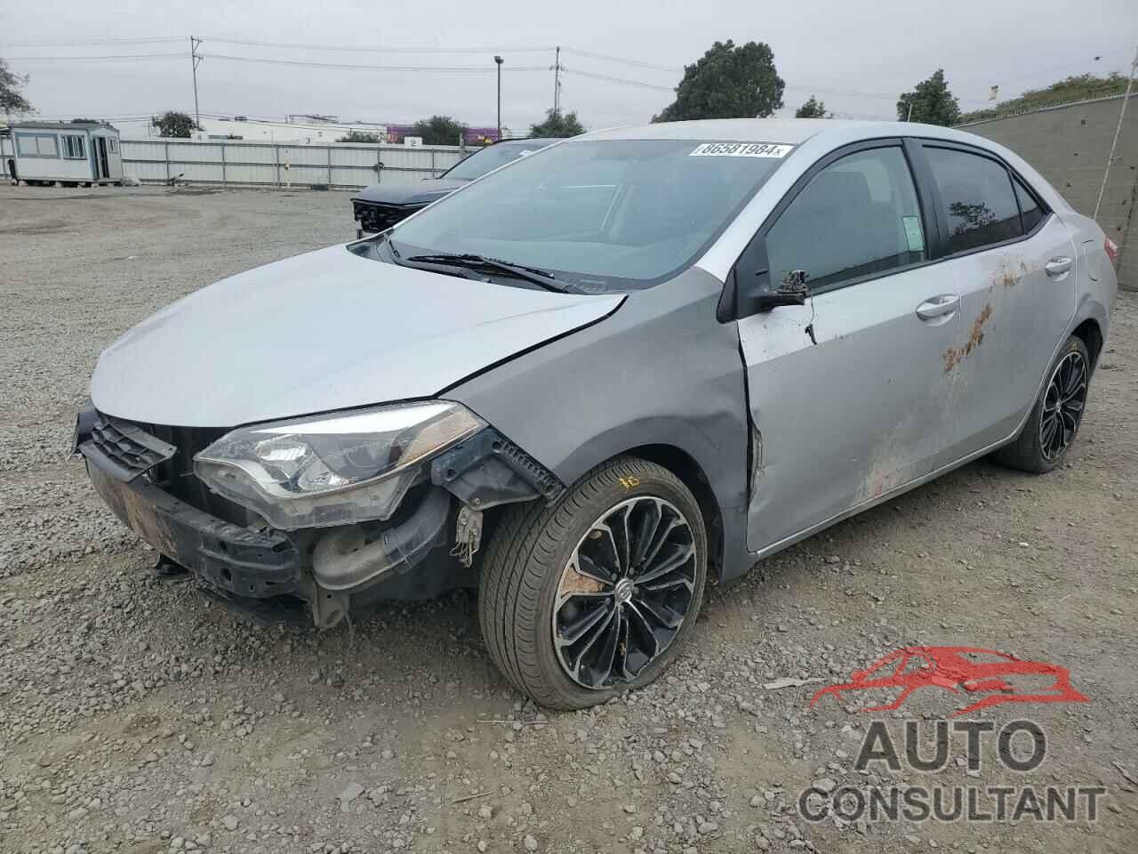 TOYOTA COROLLA 2015 - 5YFBURHE1FP294590