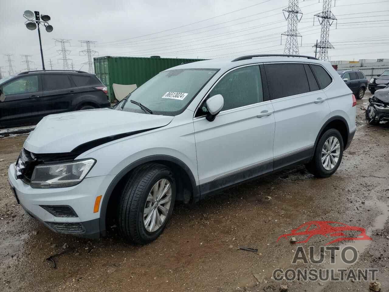 VOLKSWAGEN TIGUAN 2018 - 3VV2B7AX0JM177431