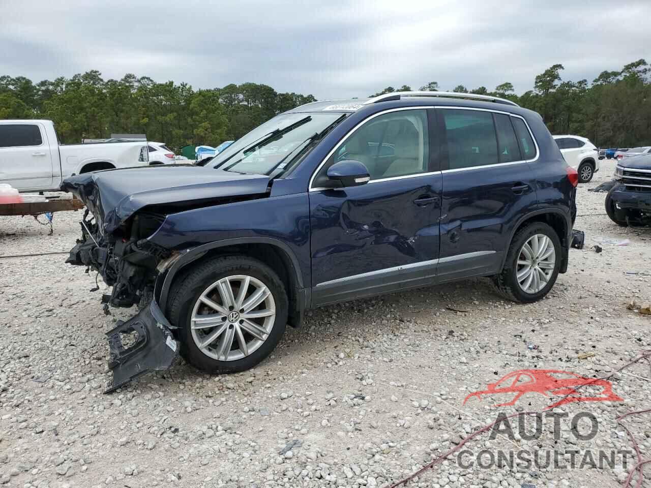 VOLKSWAGEN TIGUAN 2012 - WVGAV7AX0CW607605