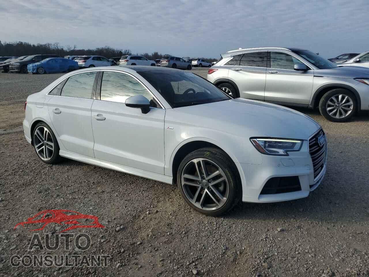 AUDI A3 2017 - WAUGUGFF8H1076138