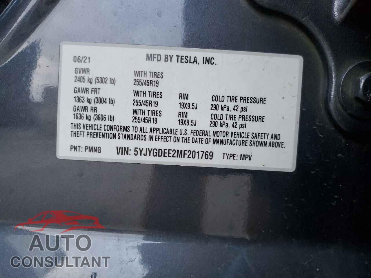 TESLA MODEL Y 2021 - 5YJYGDEE2MF201769