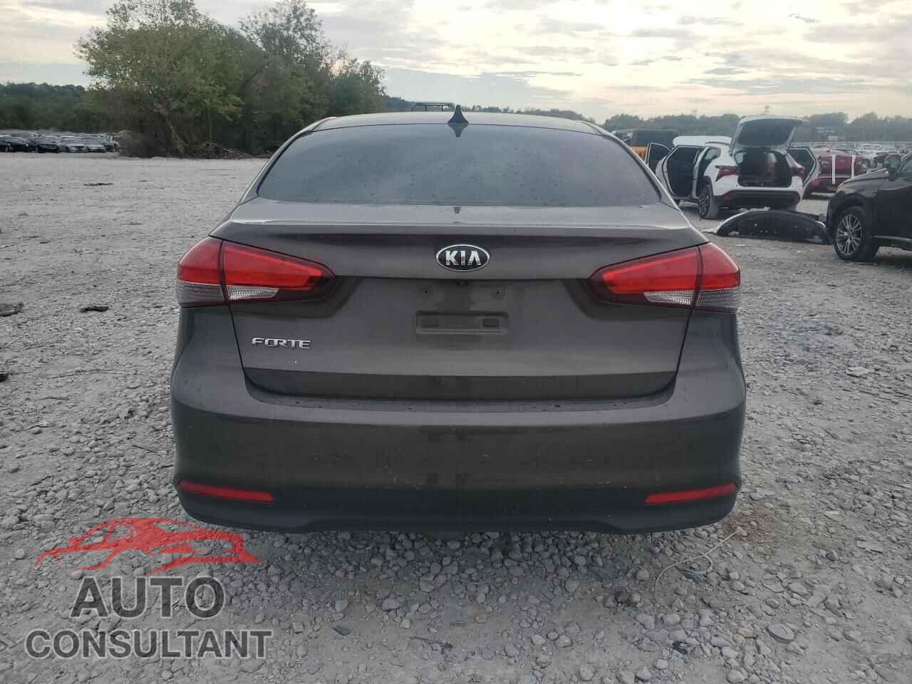 KIA FORTE 2017 - 3KPFL4A77HE129344