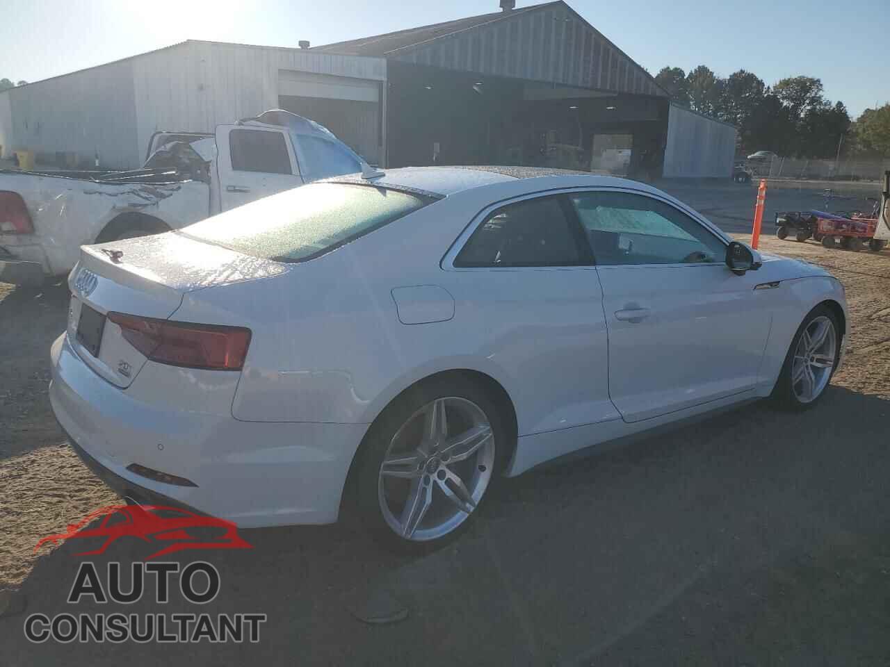 AUDI A5 2018 - WAUUNAF56JA007538