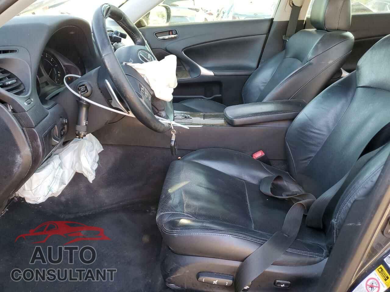 LEXUS IS 2010 - JTHBF5C29A5120836