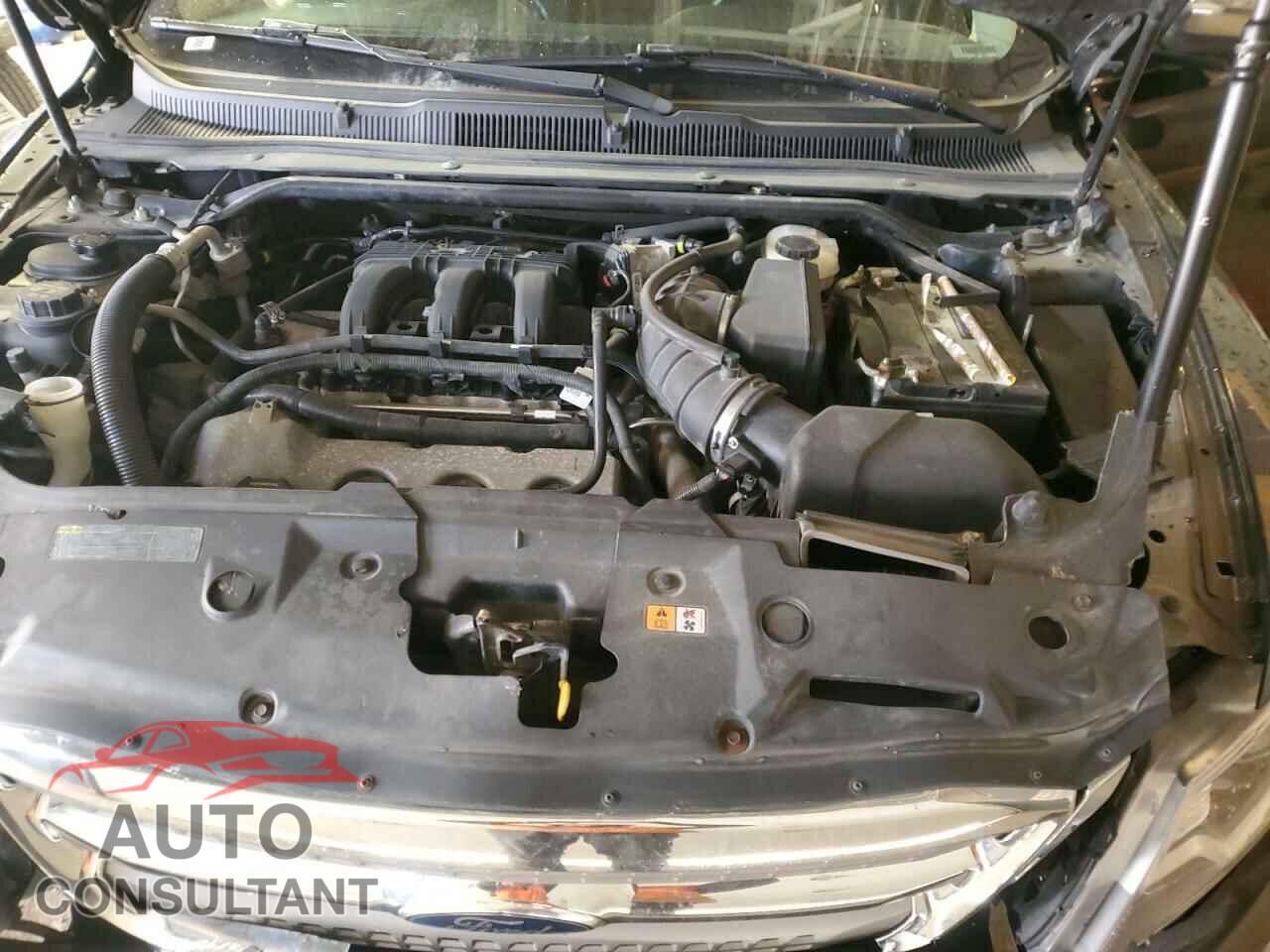 FORD TAURUS 2011 - 1FAHP2FW2BG175100