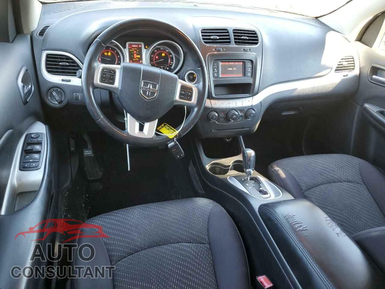 DODGE JOURNEY 2013 - 3C4PDCBG5DT722099