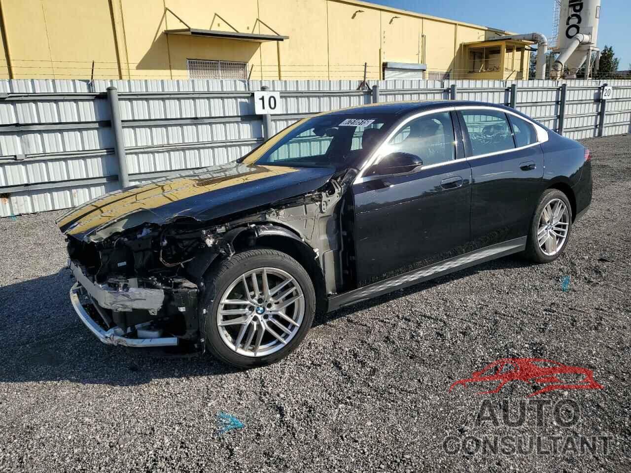 BMW 5 SERIES 2024 - WBA43FJ01RCR71818