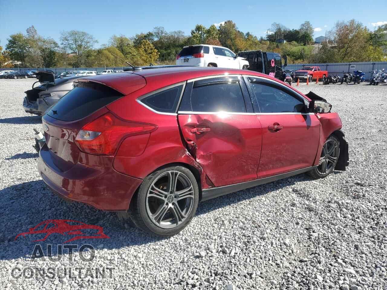 FORD FOCUS 2013 - 1FADP3N20DL137328