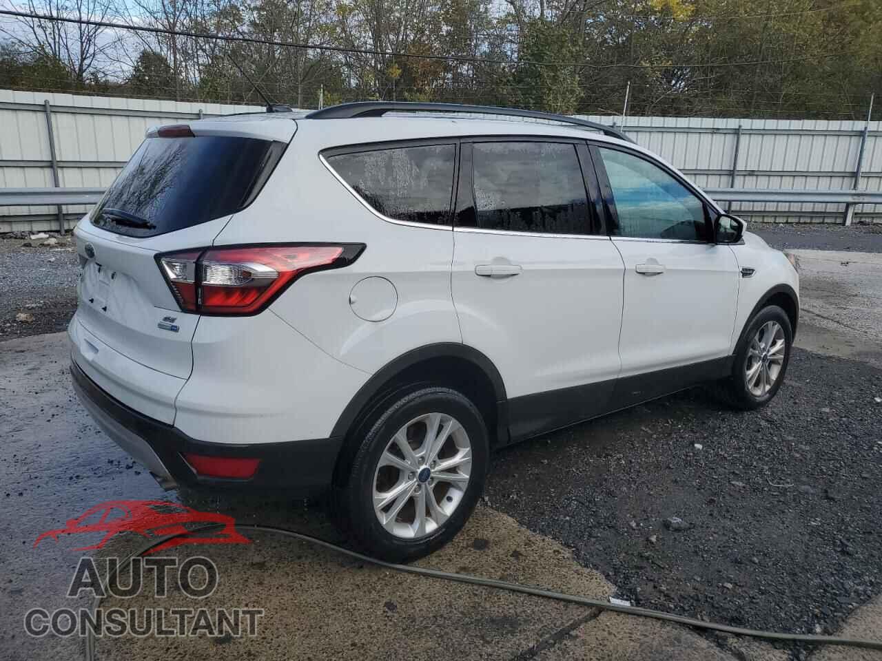 FORD ESCAPE 2018 - 1FMCU9GDXJUC76982