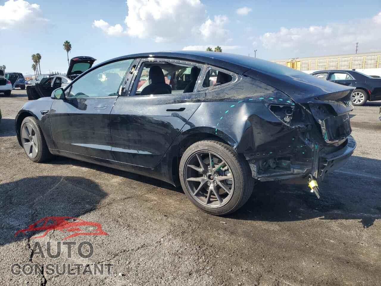TESLA MODEL 3 2023 - 5YJ3E1EAXPF496040