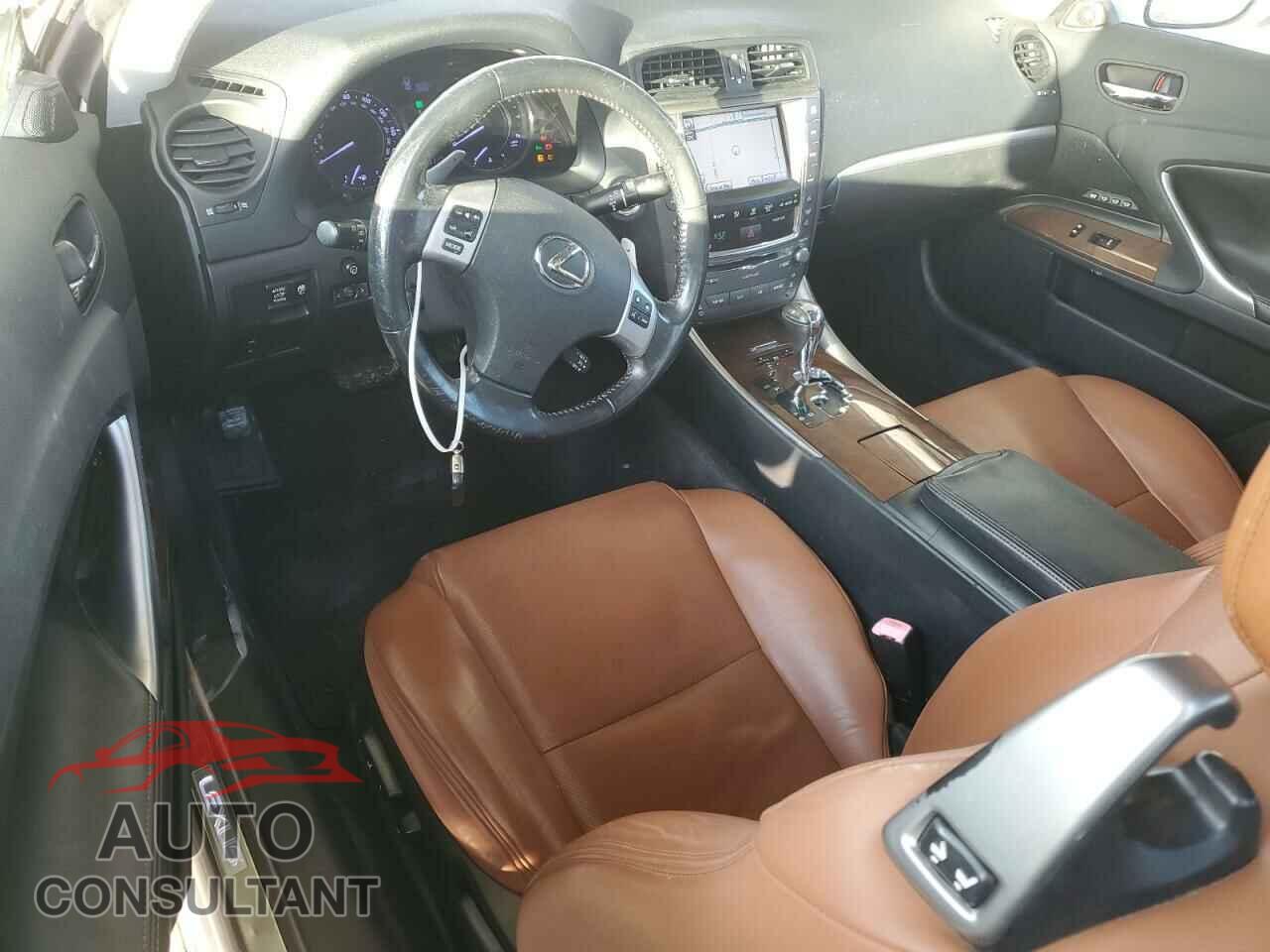 LEXUS IS 2011 - JTHFE2C22B2506200