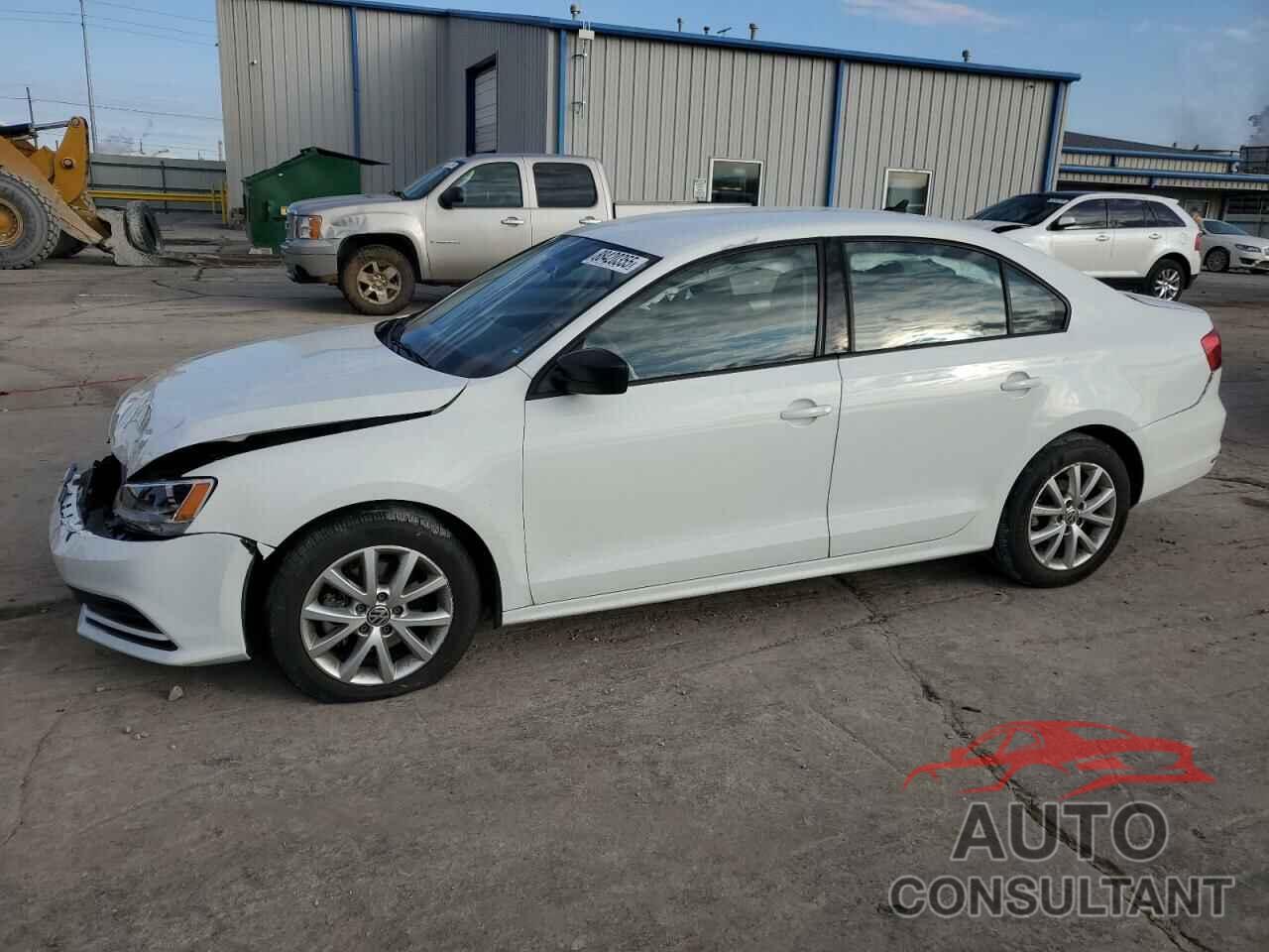 VOLKSWAGEN JETTA 2015 - 3VWD17AJ0FM257600