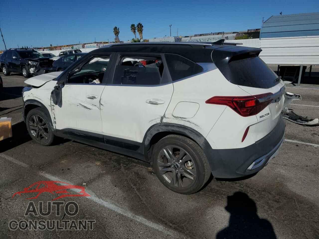 KIA SELTOS 2022 - KNDEU2AA8N7316936