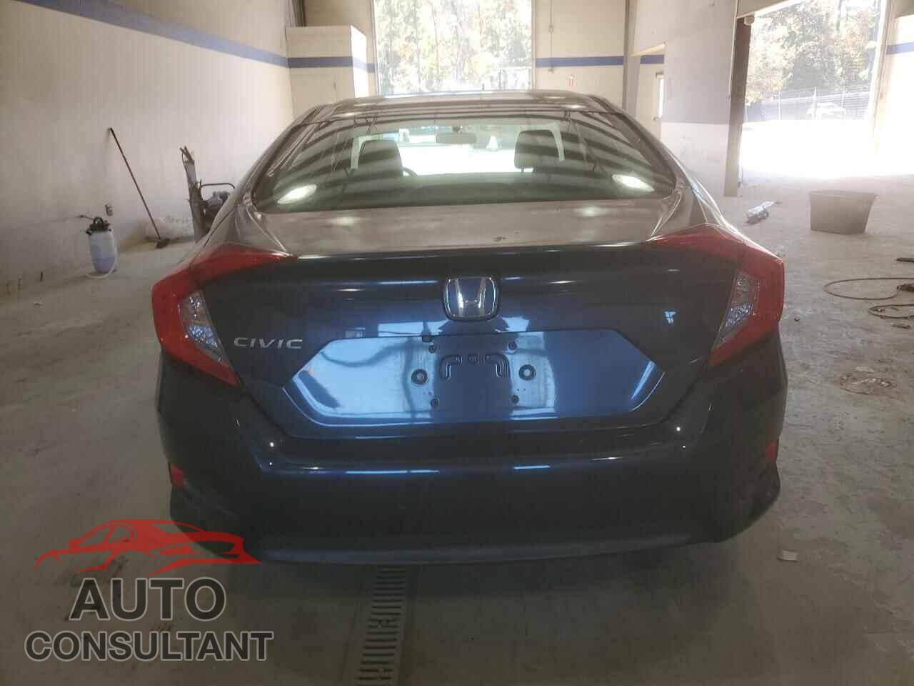 HONDA CIVIC 2017 - 2HGFC2F57HH543841