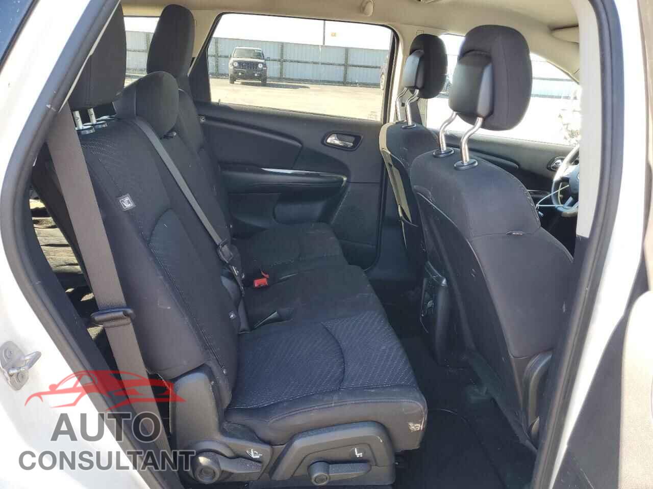 DODGE JOURNEY 2017 - 3C4PDCBG6HT572798