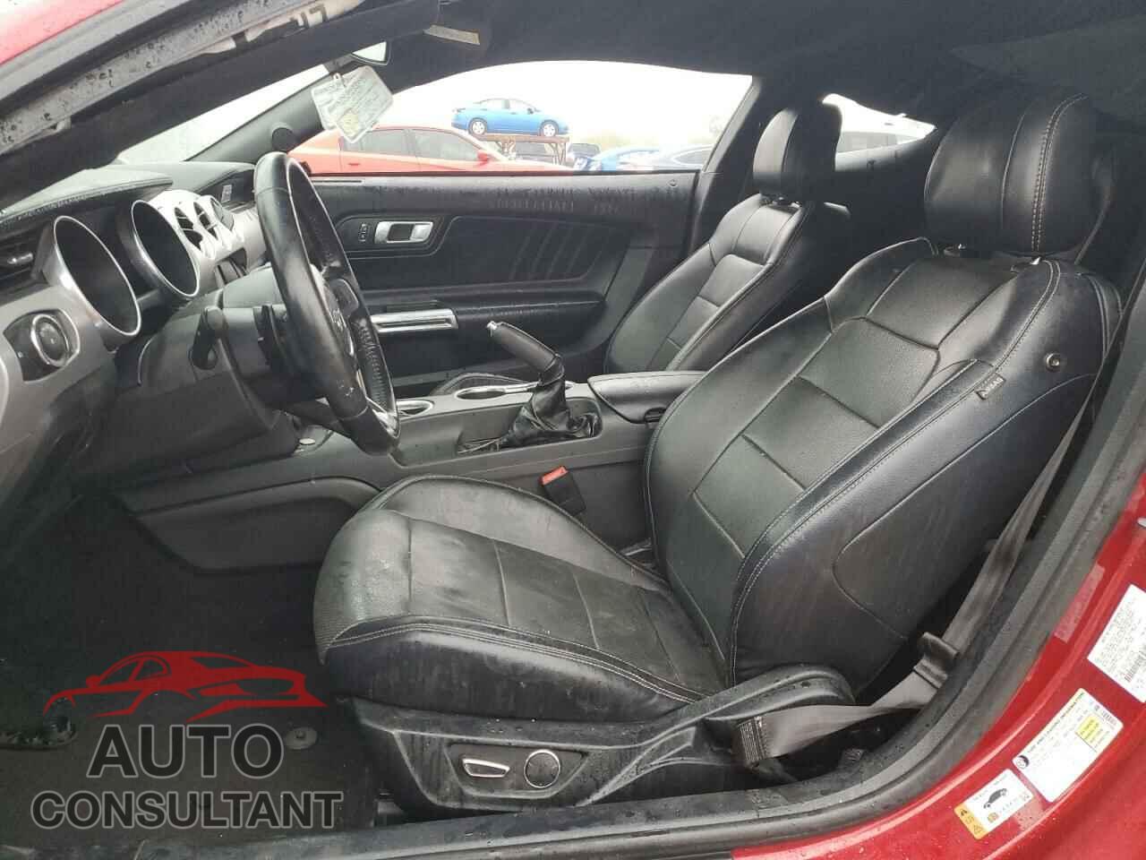 FORD MUSTANG 2019 - 1FA6P8CF0K5143045