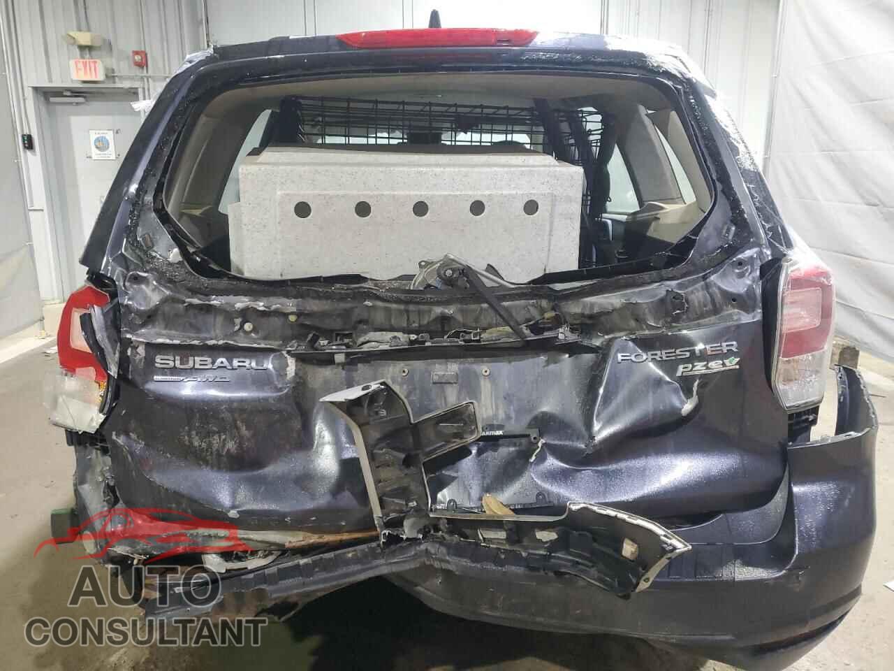 SUBARU FORESTER 2017 - JF2SJAACXHG423760