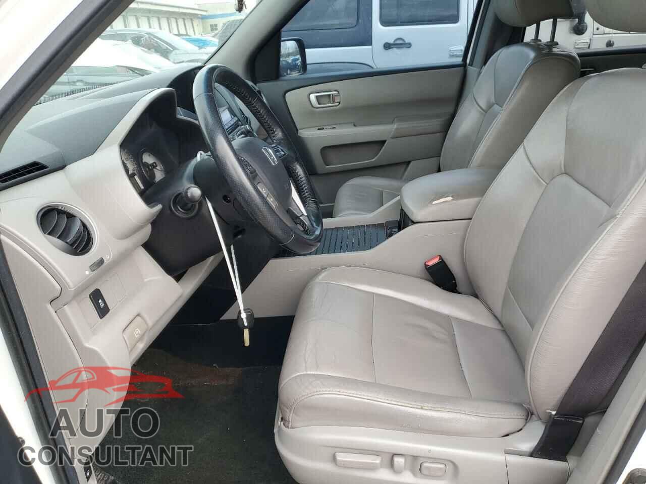 HONDA PILOT 2013 - 5FNYF4H68DB059502