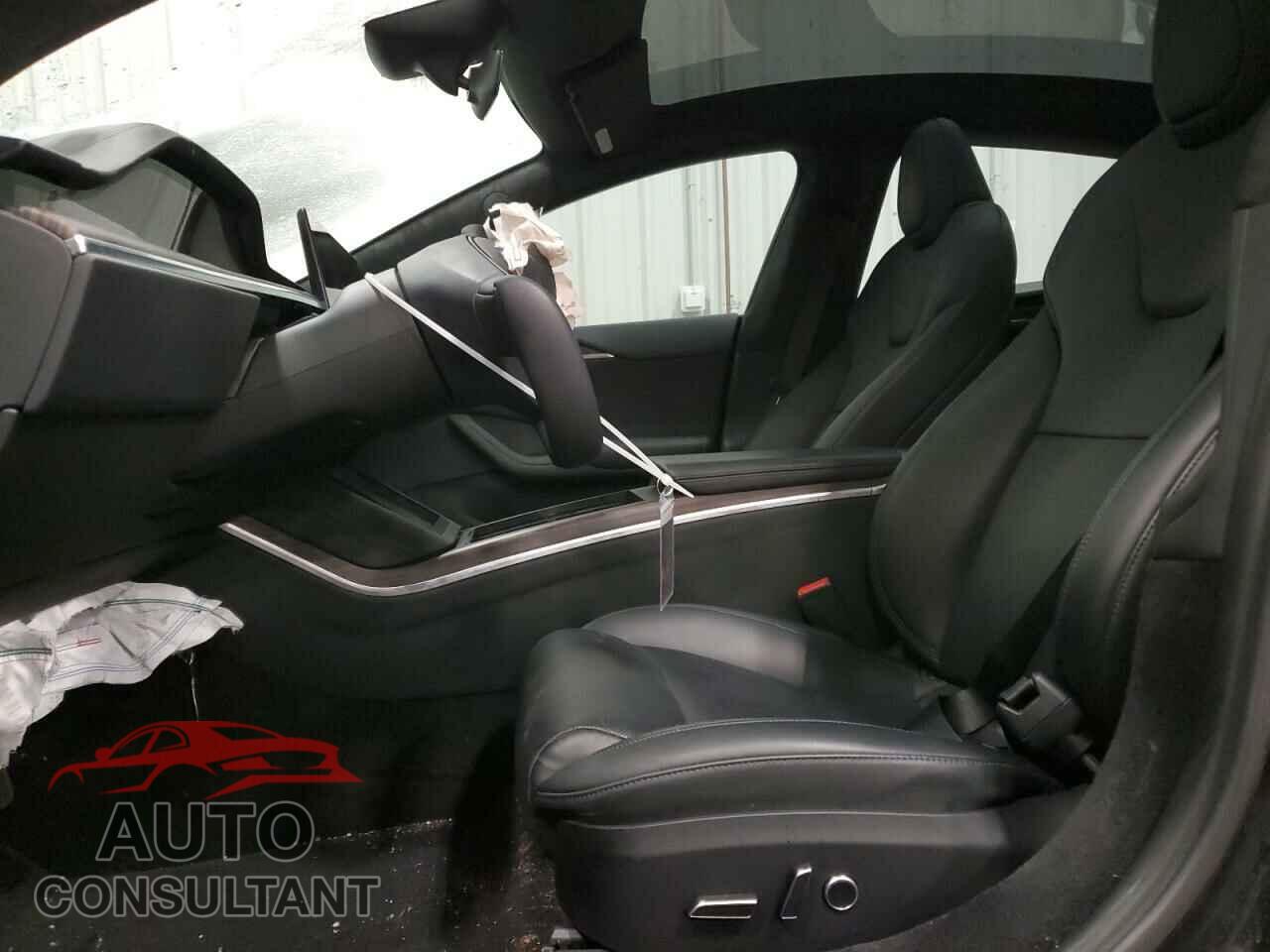 TESLA MODEL S 2023 - 5YJSA1E58PF519857