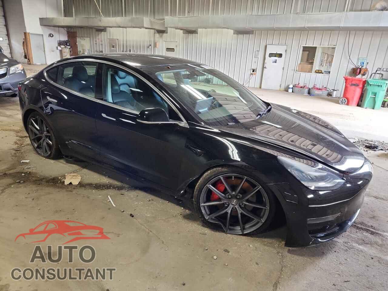 TESLA MODEL 3 2018 - 5YJ3E1EB3JF156132