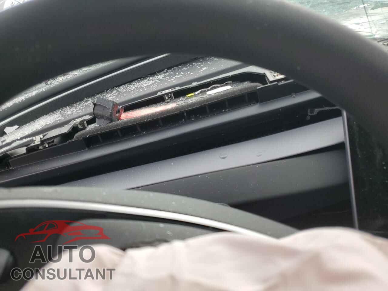 TESLA MODEL 3 2024 - 5YJ3E1EA7RF861860