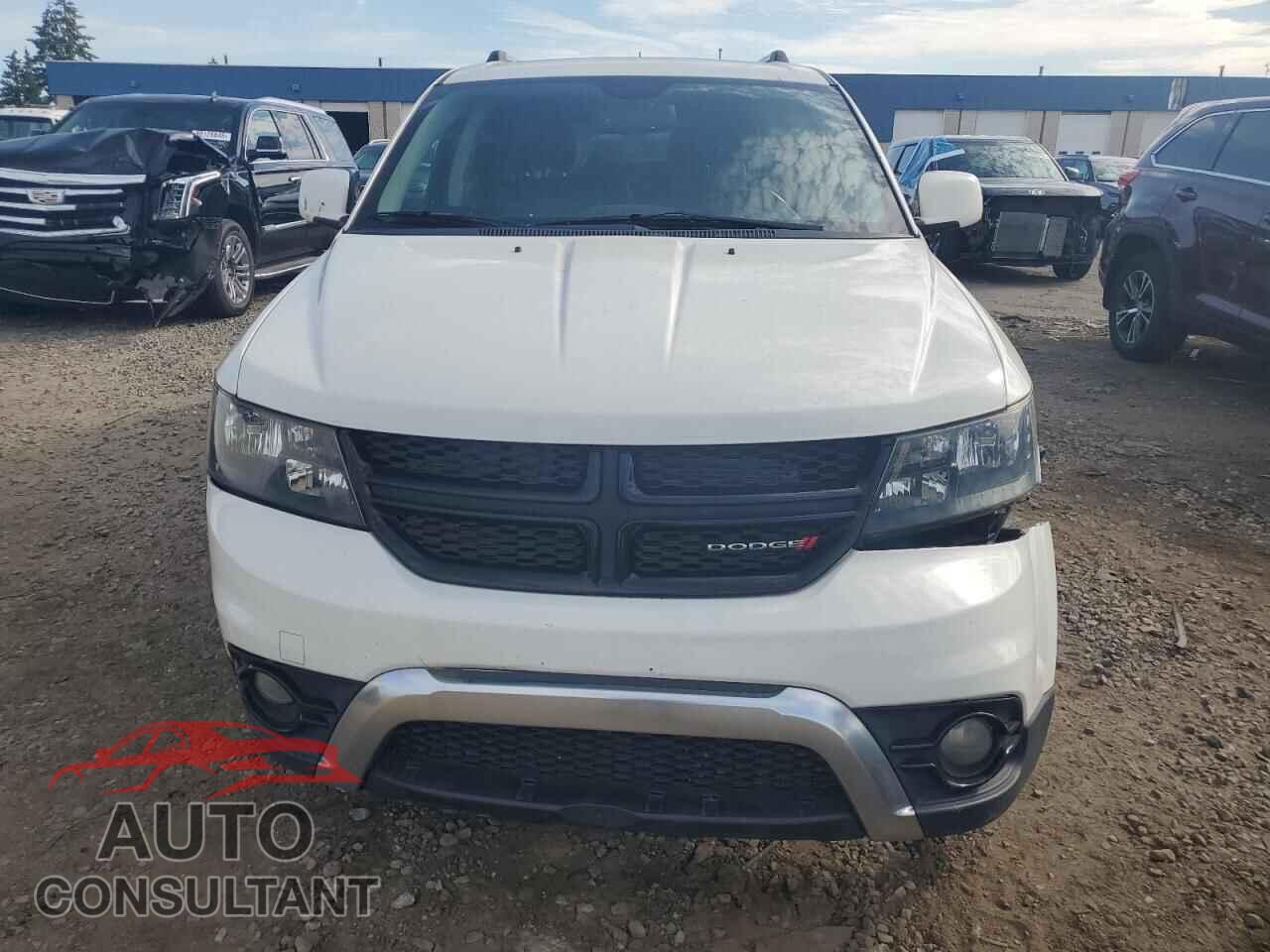DODGE JOURNEY 2017 - 3C4PDCGB5HT612740