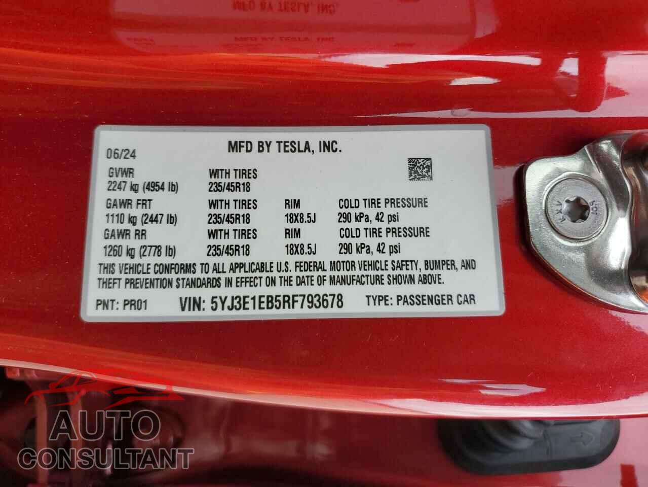 TESLA MODEL 3 2024 - 5YJ3E1EB5RF793678
