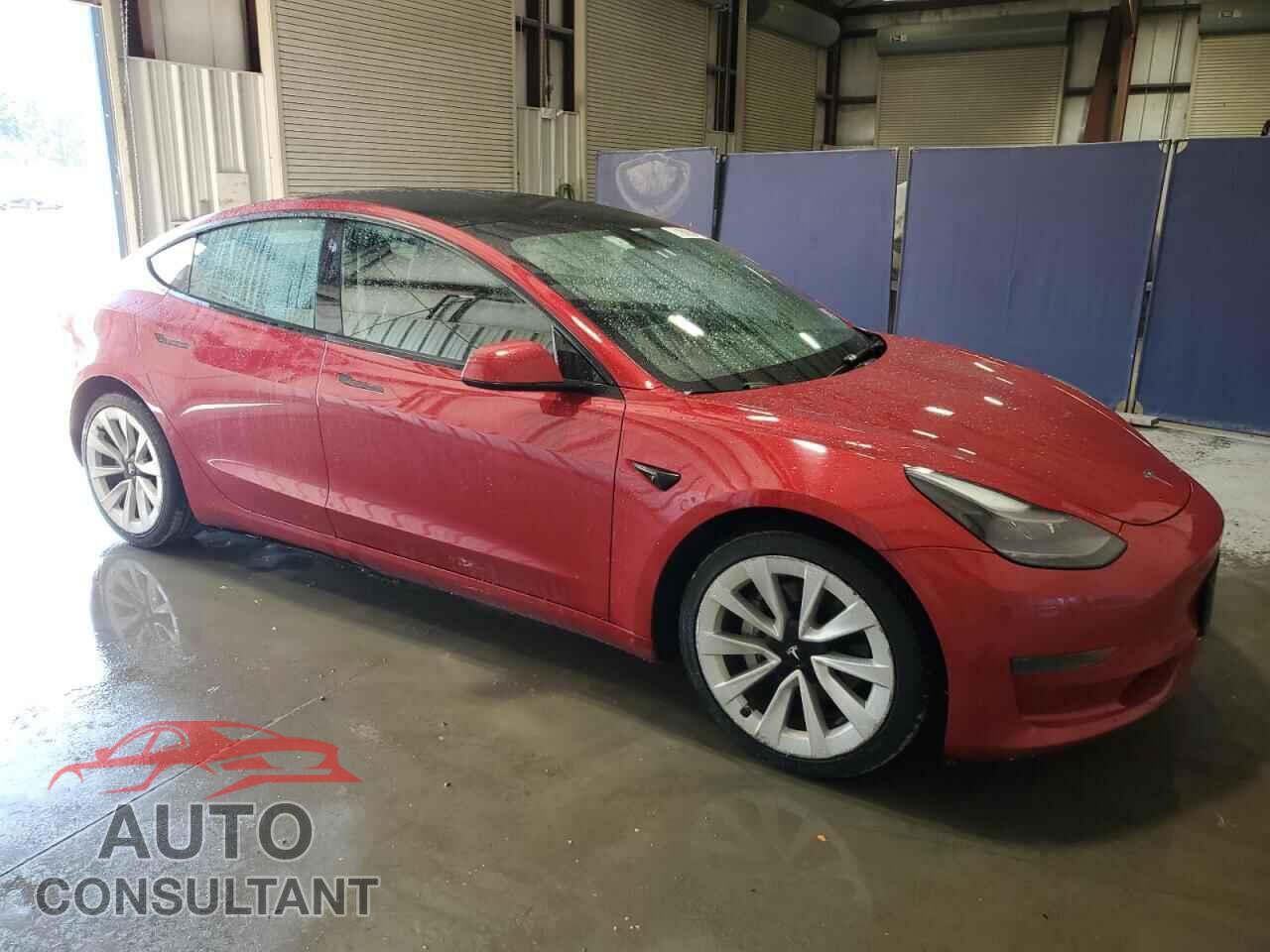 TESLA MODEL 3 2022 - 5YJ3E1EA7NF190152