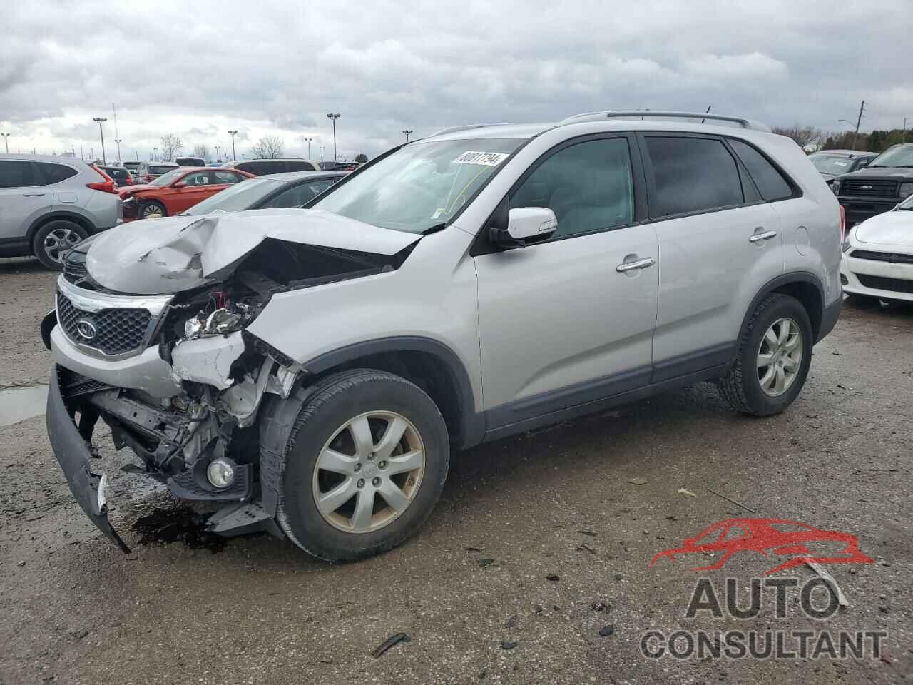 KIA SORENTO 2011 - 5XYKT4A18BG138977